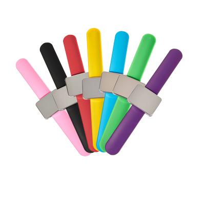 China Beauty salon hair; Hairdressing Equipment Home Use Barber Tool Clips Silicone Wrist Band Accessory Strap For Salon for sale