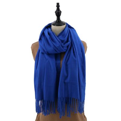 China Comfortable Wholesale Winter Hijab Women Scarf Shawl Cashmere Malaysia Muslim Head Wrap Scarves for sale