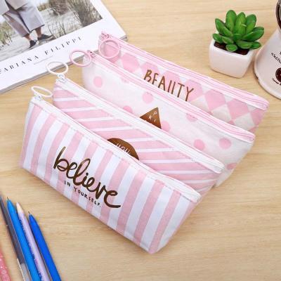 China Creative Pencil Bag Large Capacity Fabric Oxford Fashion Pencil Bag Creative Pencil Bag Pink Fashion Student Letter Zipper Stationery Pencil Bag for sale