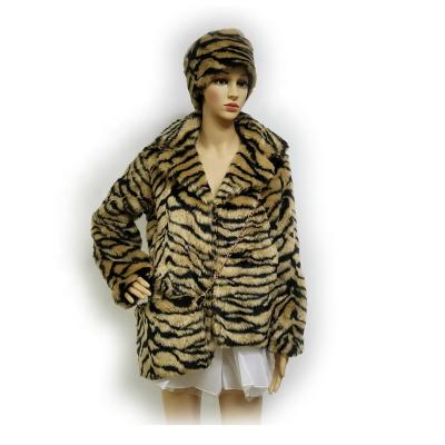 China Winter Party Plus Size Tiger Print Women Polyester Long Fur Jackets And Coats for sale