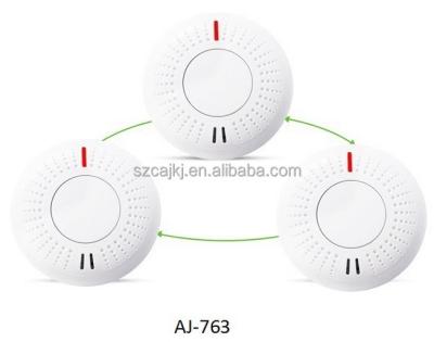 China Ten Year Life Mute Lithium Battery Big Tamper Alarm OEM ODM Smart Home Security Smoke Detector Button Connected Set for Test and Silence for sale