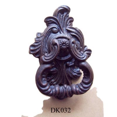 China Wholesale Rustic Antique Cast Iron Door Knocker For Home Decoration for sale