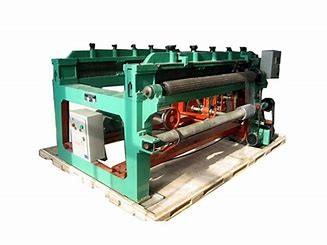 China 1' Chicken Cage 1200mm Width GI Wire Net Making Machine 83m/H for sale