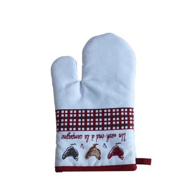 China Heat Resistant Gloves Malaysia Woven Or Printing Red BBQ Kitchen Glove for sale