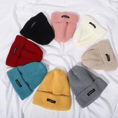 China COMMON Women's Bowler Hat Women's Winter Knitted Hat, Beanie Letter Label, High Quality Cotton Hat Unisex Outdoor Warm Innocent New for sale