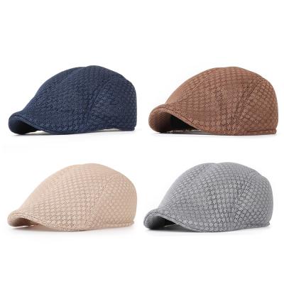 China Checked 2021 New Men's Mesh Peaked Cap Breathable Summer Beret And Comfortable Flat Cap High Quality Male Hat Shading Hat Dad Cap for sale