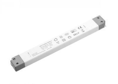 China El CE GS de la UL certificó la fuente de alimentación máxima de 75W 12V LED 24V, conductor de 36V Constant Voltage Slim Linetype LED en venta