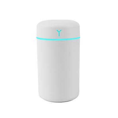 China 2022 Hot Selling Quality Car Humidifier Best Mini Car Humidifier Diffuser Air Humidifier for sale