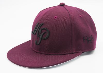 Chine Casquettes de baseball rouge foncé de Snapback d'enfants avec le bandeau 100% de sergé de coton à vendre