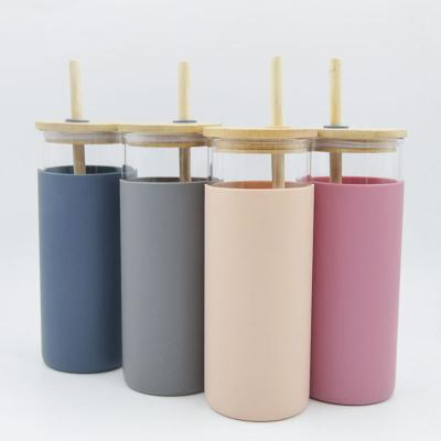 China Wholesale Viable Protective Sleeve Cover Straw Silicone Glass Water Bottle 20oz Bamboo Glass Tumbler With Bamboo Lid for sale