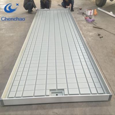 China Agriculture Planting Greenhouse Ebb Flow Rolling Benches Rolling Bench With Ebb And Flow Bottom New Premium for sale