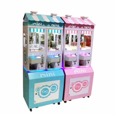 China Plastic 2 Players Claw Machine Mini Toy Claw Machine Kids Crane Machine for sale