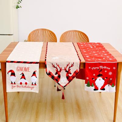 China Snowflake Viable Faceless Tablecloth Flag Table Old Man Embroidery Applique Christmas Decoration Creative European Place Mat for sale