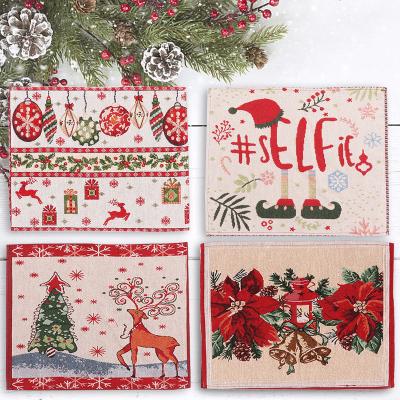 China Christmas Ornaments Place Mat Insulation Christmas Sustainable Cartoon Knitted Decorative Place Mat for sale