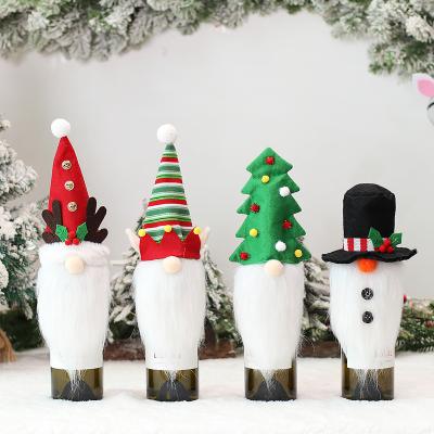 China Novelty Top Sale Plush Reindeer Christmas Tree Design Christmas Wine Bottle Cover for sale