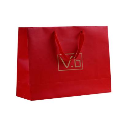 China China Manufacture Recyclable Wholesale Custom Designs Handmade Garment Packaging Red Fancy Shopping Paper Bag for sale