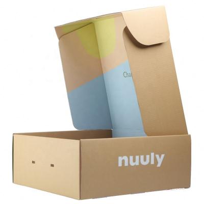 China Logo Cardboard Paper Shoe / Recyclable Wholesale Custom Clothes / T-shirt Packaging Gift Box With Ribbon Closure for sale