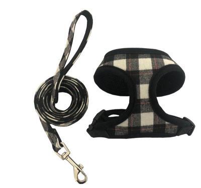 China High End Soft Comfortable Vest Vest Padded Dog Plaid Small Dog Body Harness With Dog Leash for sale