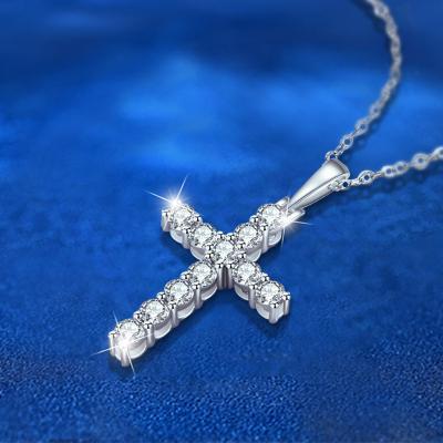 China TRENDY Pendant jewelry Wholesale women's collarbone chain Simple Mosan 925 sterling silver full diamond cross necklace for sale