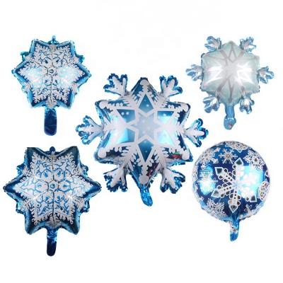 China Gift Toy New Snowflake Foil Balloons for Christmas Gifts Backdrop Party Decoration for sale