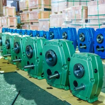 China Material of Construction Shops Helical Shaft Mount Gear Unit Gearbox for sale