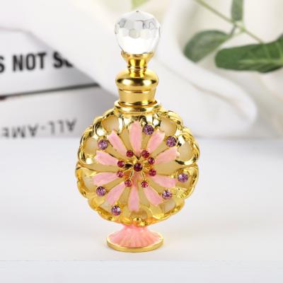 China Dubai Fancy 10ml Essential Oil Bottle Essence Glass Perfume Bottle Eco-friendly Recyclable Wholesale for sale