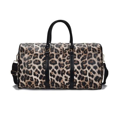 China Fashion Leopard Duffel Bag Faux Leather Weekender Bag Large Capacity Travel Bag for sale