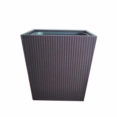 China Sustainable Hotel Leather Garbage Bin Waste Bin Basket PU Leather Trash Can for sale