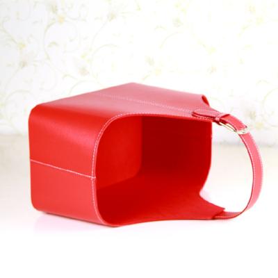 China Durable Leather PU Grade Size Gifts Hamper Basket Christmas Gift Basket for sale