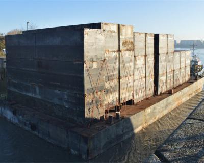 China Construction Pontoons Type China Modular Ferry Barge Boat Deck for sale