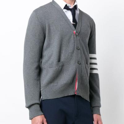 China Custom Autumn Winter Men's Anti-pilling Shrug Wool Knitted Long Sleeve Letterman College Cardigan Sweater for sale