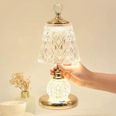 China Contemporary Glass Home Decoration LED Crystal Table Lamp for sale