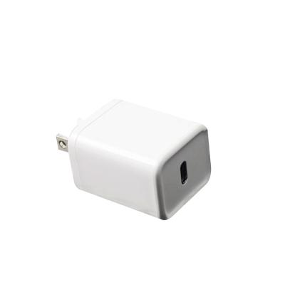 China 20w mobile phone portable cube source fast charging adapter suitable for mobile phones for sale