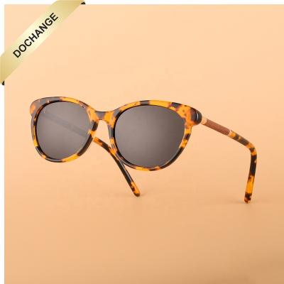 China 2022 Trendy Cat Eye Wooden PC Sunglasses EyewearFashion Mirror Arms Acetate Temples Mirror OEM Bamboo Spring Frame for sale