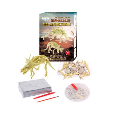 China Popular Education Archeology Dinosaur Fossil Dinosaur Dig Science Dig It Out Of The Excavation Kit For Kids Toys 18.5*13*4.5cm for sale