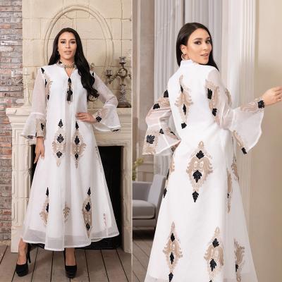 China Wholesale Fashion Embroidered Muslim Dubai Kaftan Dress Long Robe Abaya Clothing White Islamic Women Party Dress Same Long Dress AB102 AB102 for sale