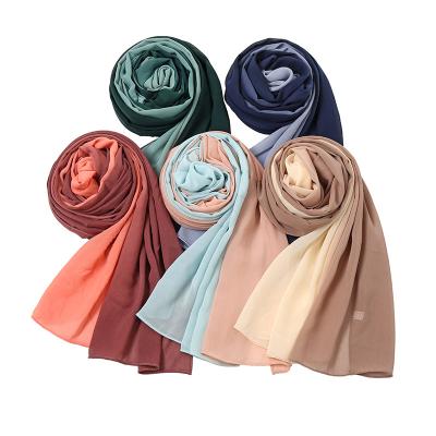 China Wholesale Latest Chiffon Wholesale Arab Hijab Women Dubai Chiffon Muslim Turkish Hijab Malaysia Design Fashion Soft Muslim Gradient Long for sale