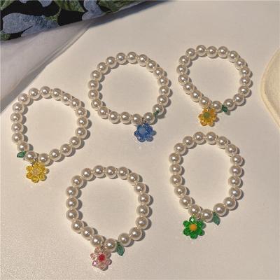 China New Color of BOHEMIA Crystal Flower Pearl Bracelet Sweet and Cute for All-match Jewelry for sale