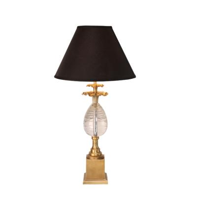 China Contemporary Restaurant Led Lamps Chinese Flower Nordic Luxury Brass Bedside Bangladesh Table Lamp for sale