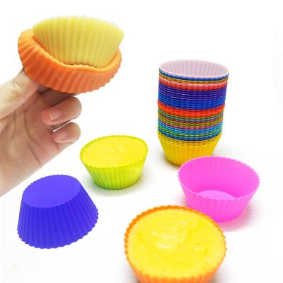 China Hot Selling Food Grade Silicone Mini Muffin Sustainable Non-Stick Cake Cup Baking Mold For Wedding for sale