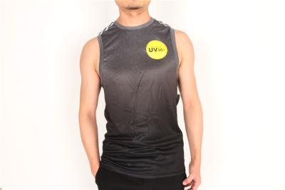 Chine Le tissu sec stoppé Gilet de service investissent les sports 100% des hommes de polyester investissent des dessus à vendre