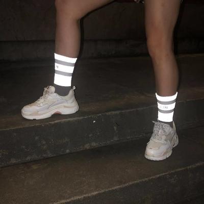 China Wholesale Breathable Running Men Night Glow Fashion Design Reflective Crew Socks for sale