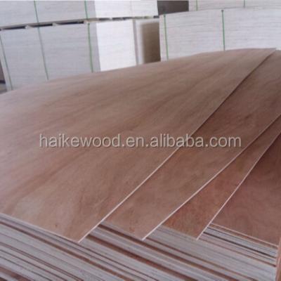 China 5mm Vencored Modern Gabon Okoume / Marine Plywood Mahogany Multiplex Board for sale