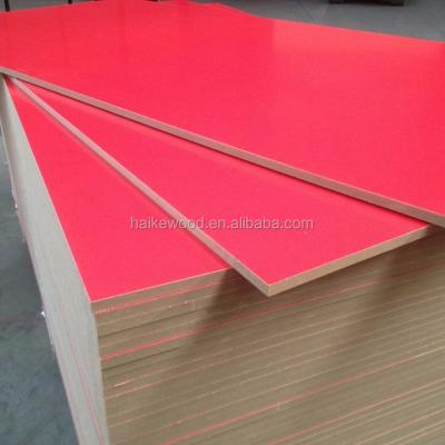 China Hot Sale Wood Fiber Melamine MDF Laminated Gray White Moisture Proof Double Side Board 3mm 4mm 5mm 6mm 18mm 24mm for sale