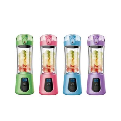 China Mini LED Screen Blenders Personal Smoothie Squeezer Bottle with USB Rechargeable LED Screen for sale