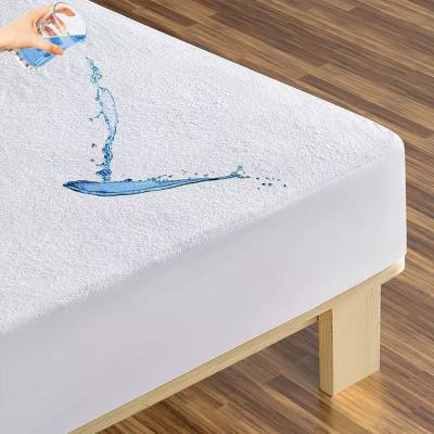 China OEM ServiceTerry Waterproof Towel Cradle Fitted Baby Hutch Waterproof Mattress Protector for sale