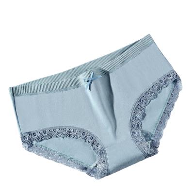 China Wholesale Mixed Color Sweet Girls Antibacterial Briefs Breathable Simple Solid Panties With Lace for sale