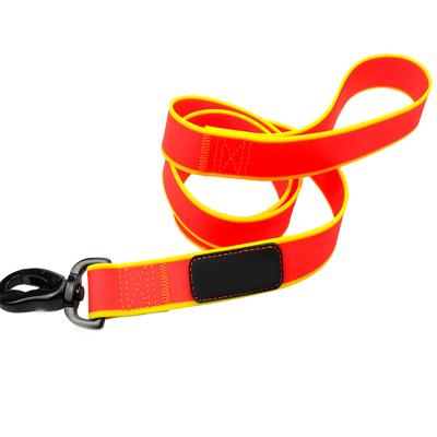 Chine laisse imperméable orange de chien de 4ft, aucune laisse Unchewable de chien de traction pour de petits chiens moyennement grands à vendre