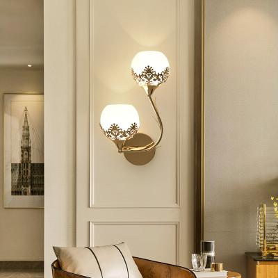 China High-end indoor wall lamp modern beautiful design modern indoor home creative appearance for sale