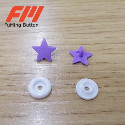 China Custom Dry Cleaning Logo Printing Mesh Clothing Star Shape Plastic Snap Button for sale